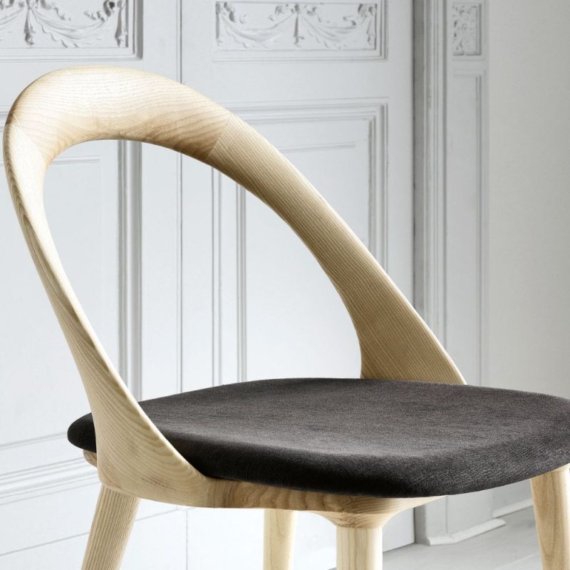 Ester Chair