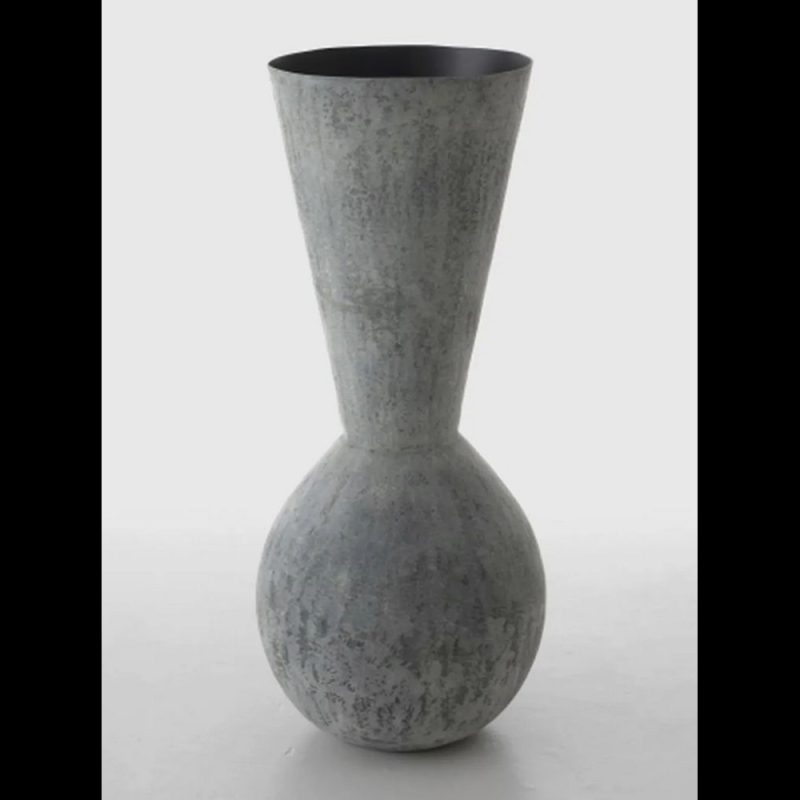 Koneo Vase