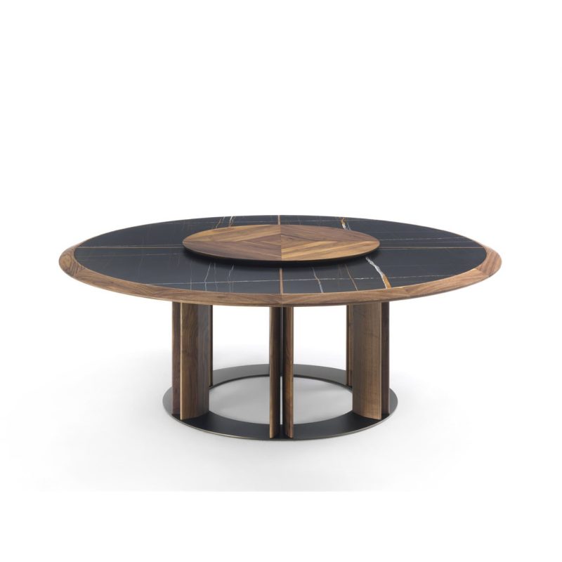 Thayl Table