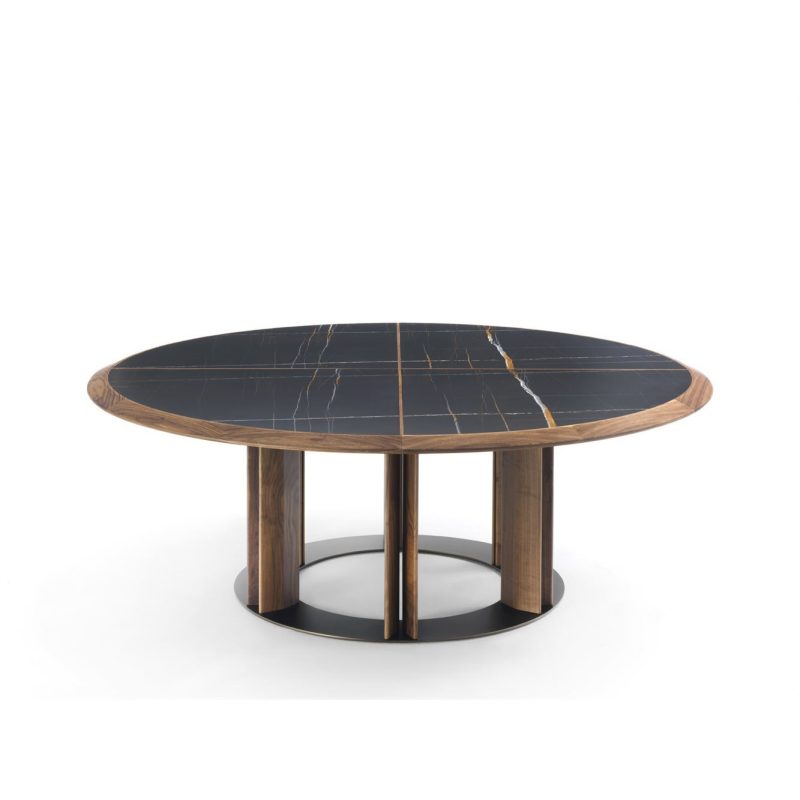 Thayl Table