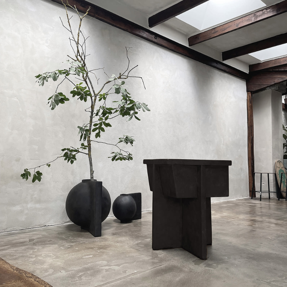 Offset Vase, Big