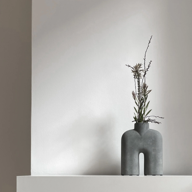 Cobra Vase Tall, Mini