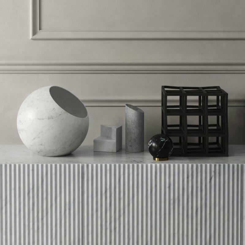 Pliss Cabinet 240