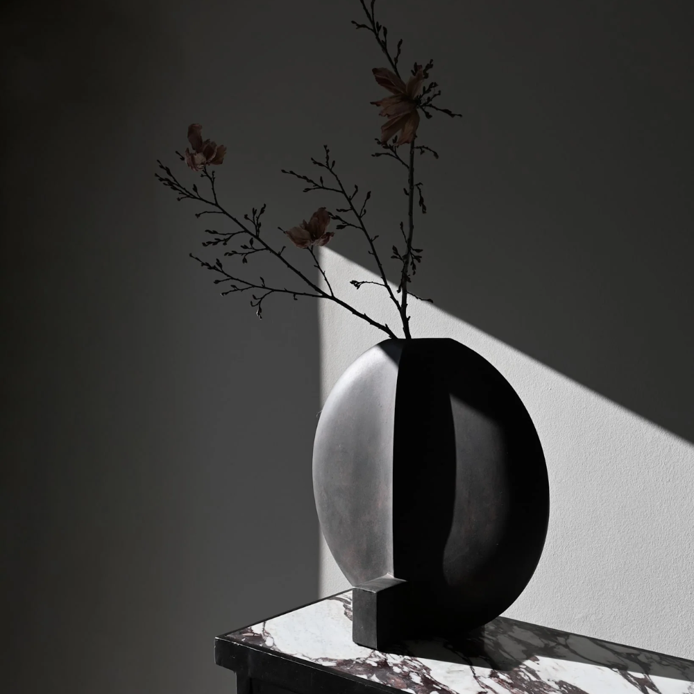 Guggenheim Vase, Big